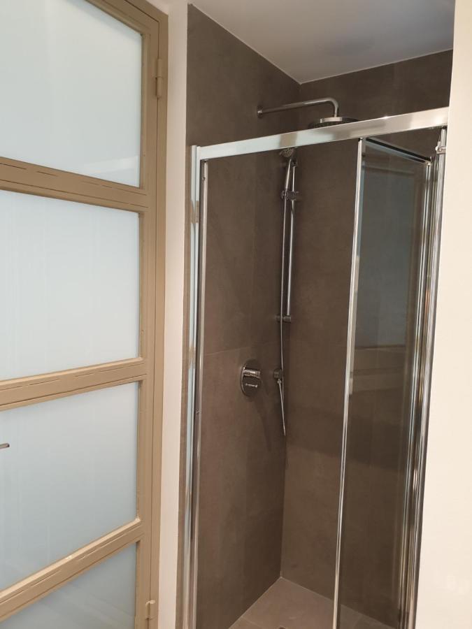 Renovated Studio With Roof Garden Access, 15 M Walk To Acropolis Apartment เอเธนส์ ภายนอก รูปภาพ