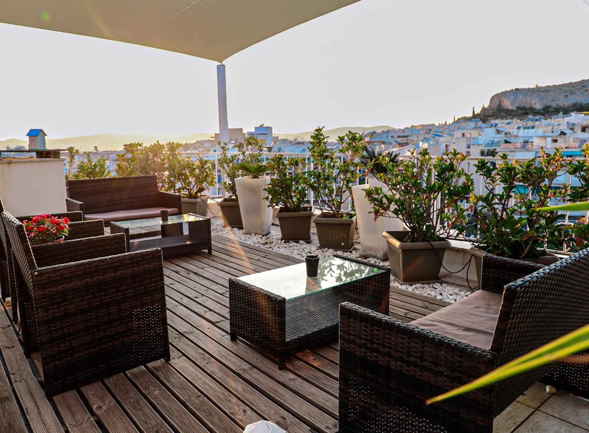 Renovated Studio With Roof Garden Access, 15 M Walk To Acropolis Apartment เอเธนส์ ภายนอก รูปภาพ